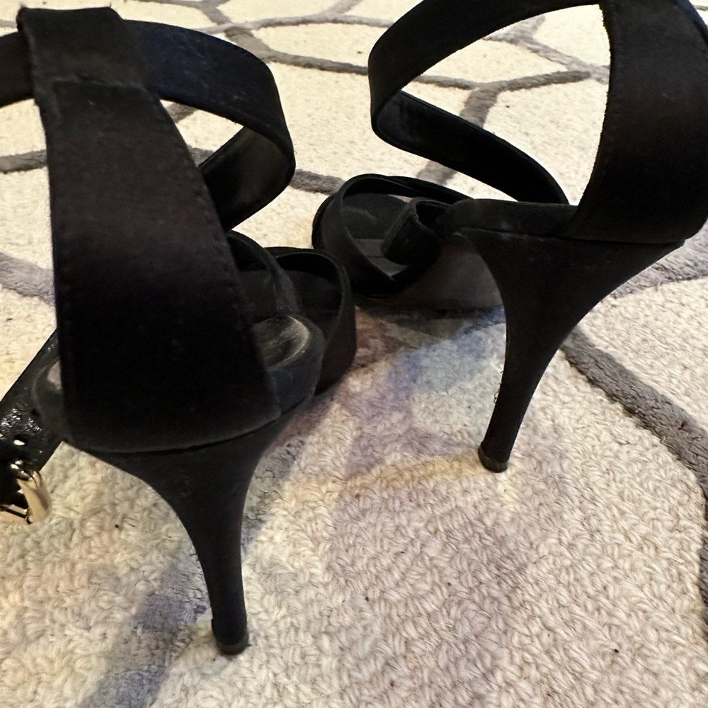 Fendi Heels - Picture 5 of 8